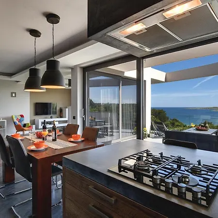 Sunrise Villa