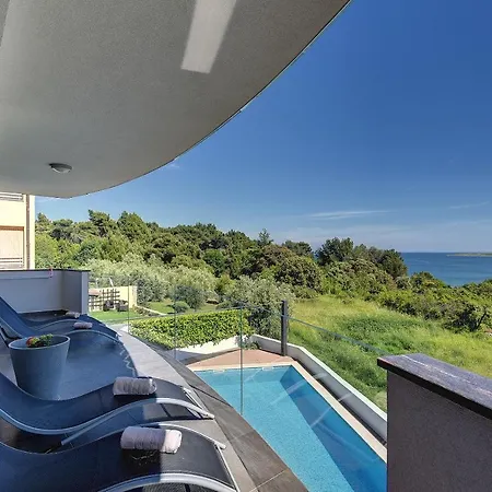 Villa Sunrise *